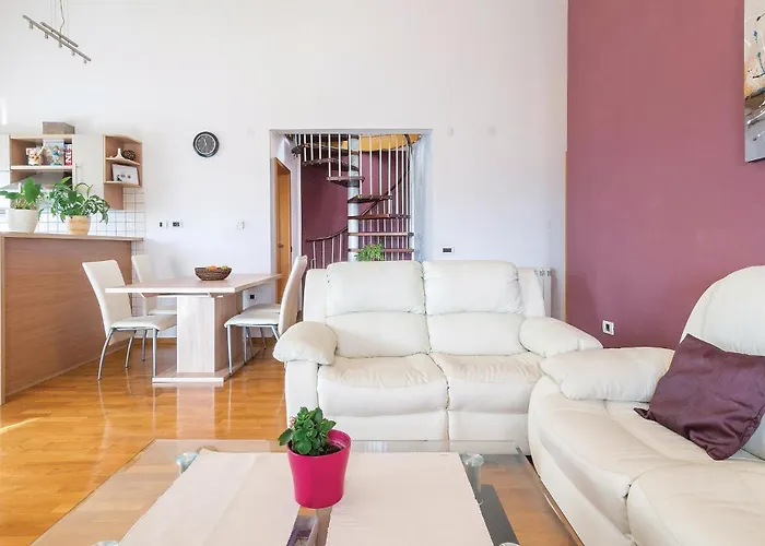 Awesome In With Wifi Апартаменты Пула