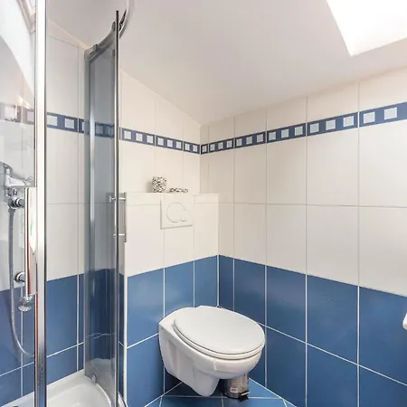 4 Bedroom In Pula